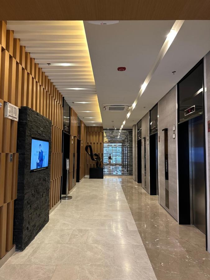 S Residences Tower 3 Moa Luxe Staycation By C Манила Экстерьер фото