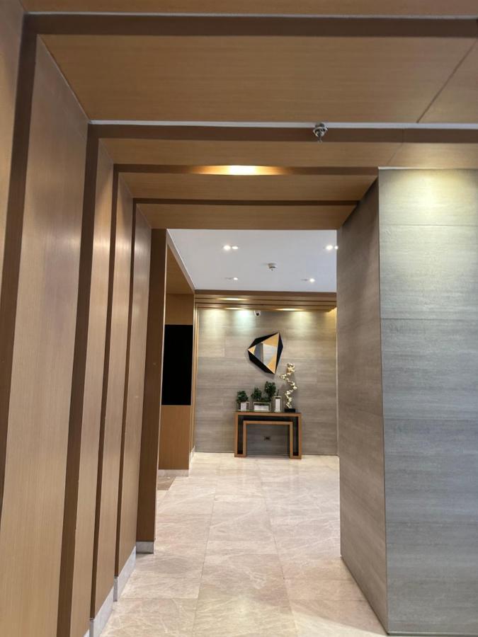 S Residences Tower 3 Moa Luxe Staycation By C Манила Экстерьер фото